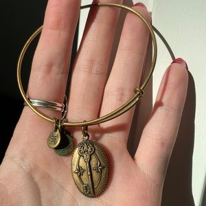 Alex and Ani ‘Key to Life’ Bracelet